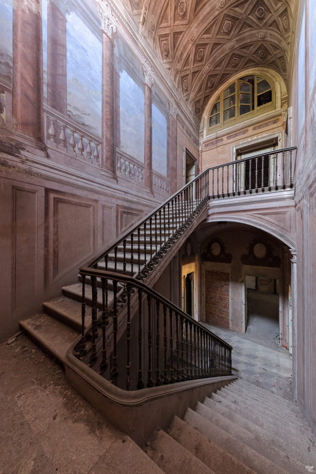 Abandoned Palace